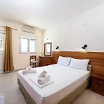 Hotel Mammis