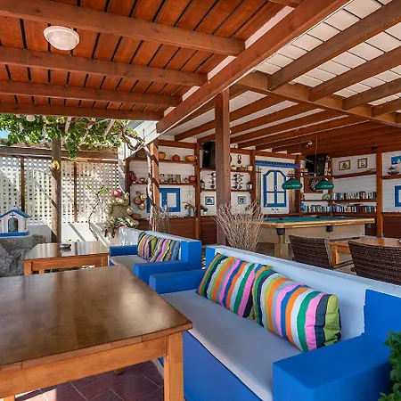 Ξενοδοχείο Mammis 3*